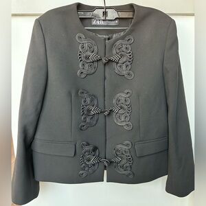 Zara black blazer with intricate detailing / stitching around buttons. Size M.
